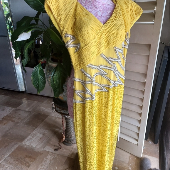 Vtg Yellow beaded gown CAMILLE - Picture 2 of 10